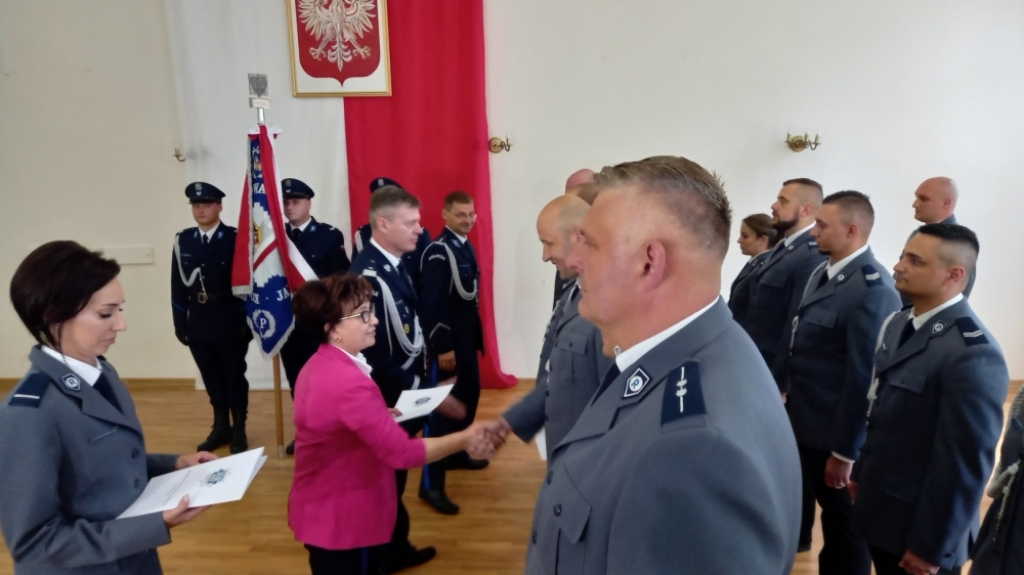 Nowy radiowóz i obietnica nowej komendy. Obchody święta policji w Jaworze - Fot: Andrzej Andrzejewski