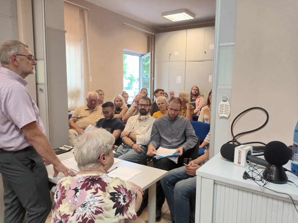 Mieszkańcy Trzonolinowca spotkali się z zarządcą - fot. Elżbieta Osowicz