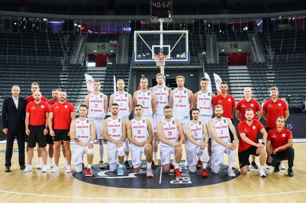 Wygrana na początek walki o olimpijskie paszporty  - fot. Kosz Kadra - oficjalny profil reprezentacji Polski w koszykówce 