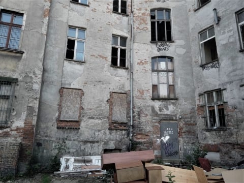Właściciel zrujnowanych kamienic w centrum Wrocławia znów zapowiada próbę ich renowacji - 3