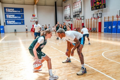Trwa camp Basketball Without Borders Europe 2023 we Wrocławiu