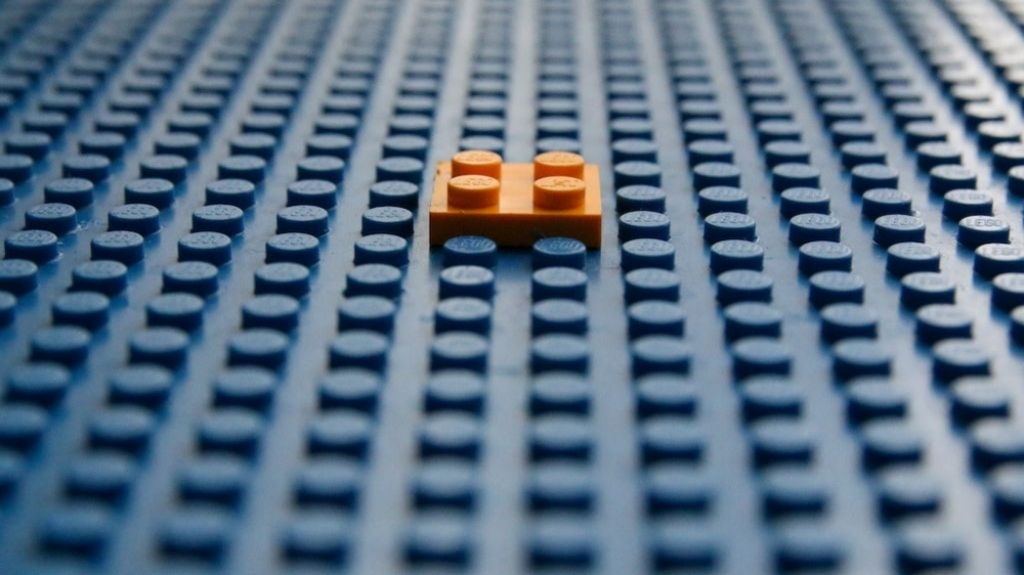 Gdzie trzymać zestawy LEGO? - Materiał Sponsora/ fot. unsplash.com