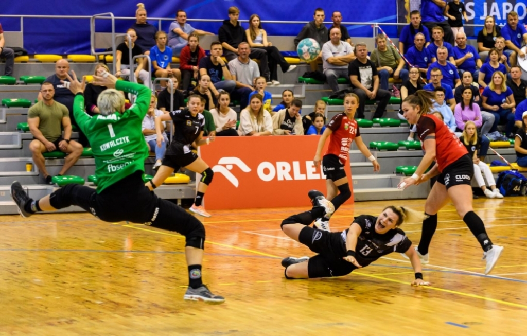Szczypiornistki z Kobierzyc wciąż niepokonane w tym sezonie - fot. materiały prasowe/Orlen Superliga Kobiet