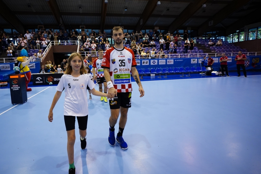 Czołowy piłkarz ręczny na dłużej w drużynie z Głogowa - fot. chrobryhandball.pl