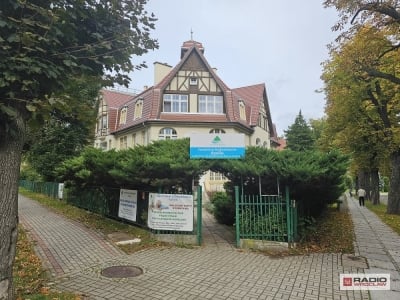 Sanatorium Azalia w Szczawnie-Zdroju ma nowy dach