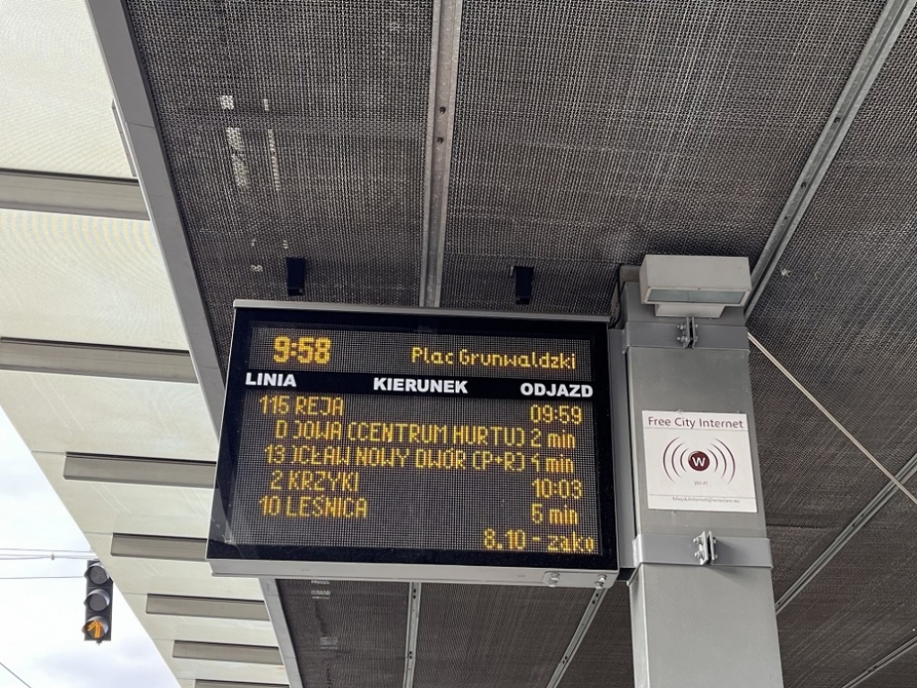 Tramwaj widmo na wrocławskich ulicach - fot. Joanna Jaros