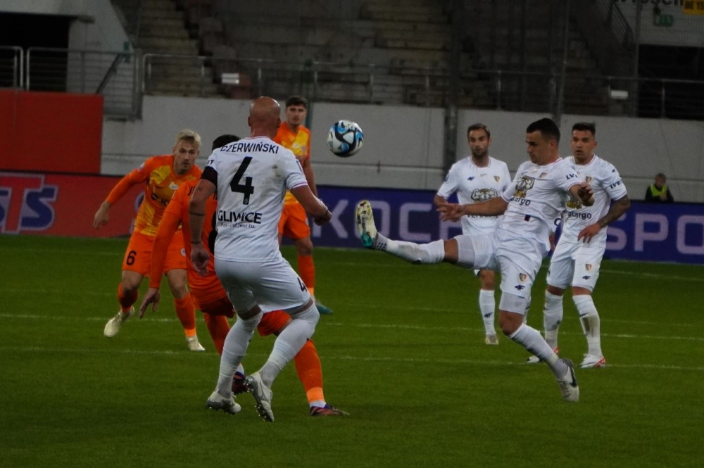 Podział punktów na KGHM Zagłębie Arena  - fot. Maja Radczak