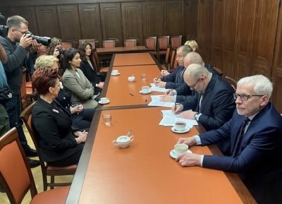 Politechnika Wrocławska, gmina Miękinia oraz resort cyfryzacji chcą wsp&oacute;łpracować przy inwestycji Intela