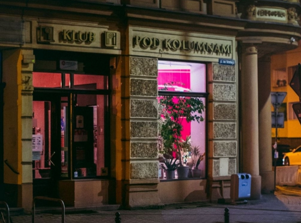 Nowe życie Klubu pod Kolumnami na wrocławskim Nadodrzu - fot. Piotr Osowicz