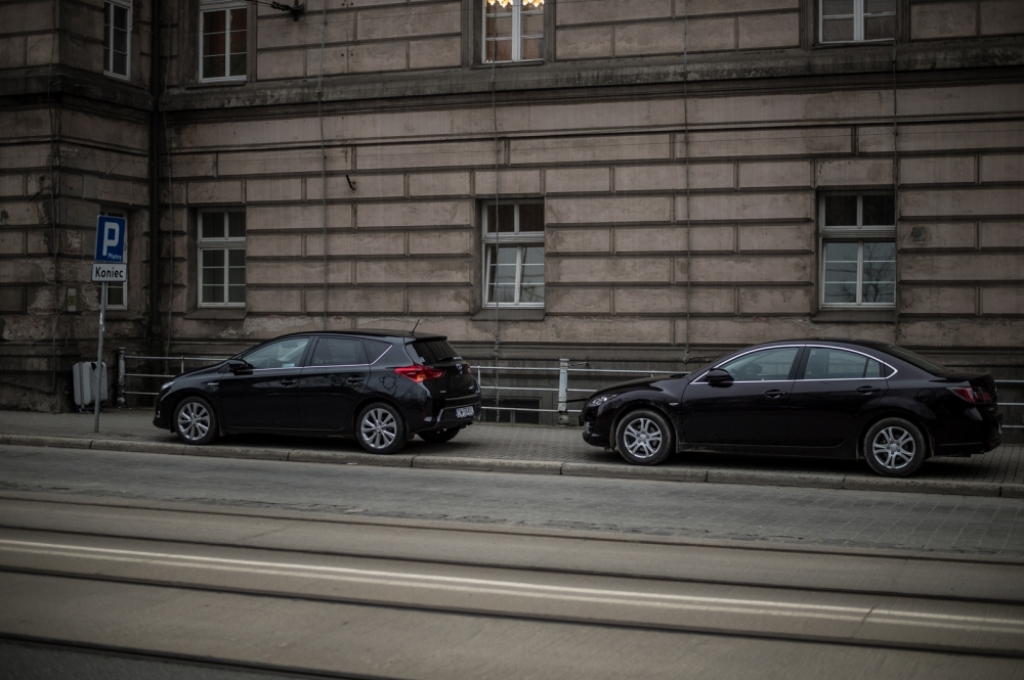 Mniej miejsc parkingowych w centrum Jeleniej Góry - fot. ilustracyjna / Radio Wrocław
