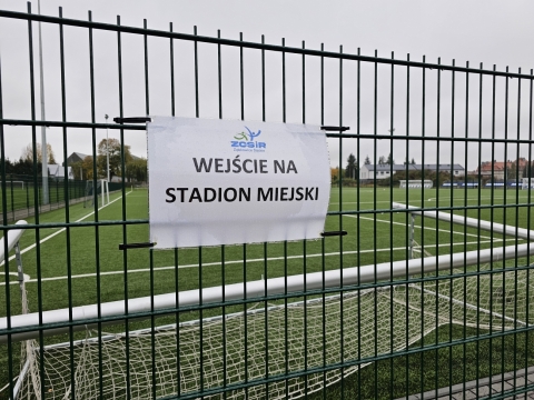 Nie był remontowany od lat 60. Stadion w Ząbkowicach przejdzie metamorfozę - 1