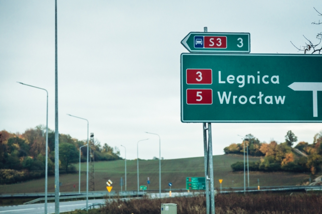 Czeski minister transportu: budowa przygranicznego odcinka autostrady do Polski powinna rozpocząć się 19 grudnia - zdjęcie ilustracyjne: fot. RW (droga S3)