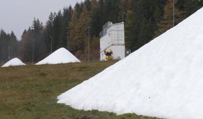 Dolnośląskie stoki rozpoczynają produkcję śniegu