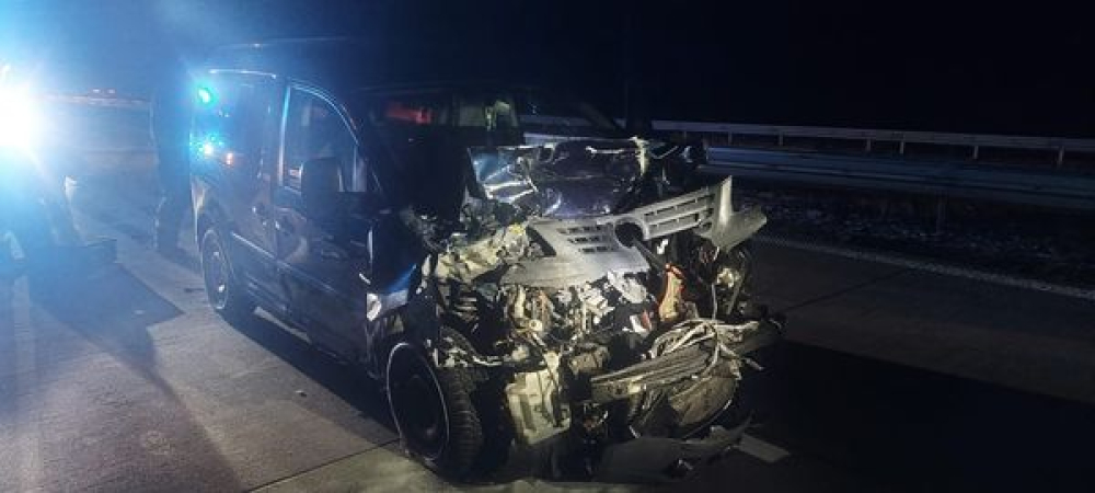 Wypadek na A4. Jedna osoba ranna - fot: Komenda Powiatowa Państwowej Straży Pożarnej w Zgorzelcu  