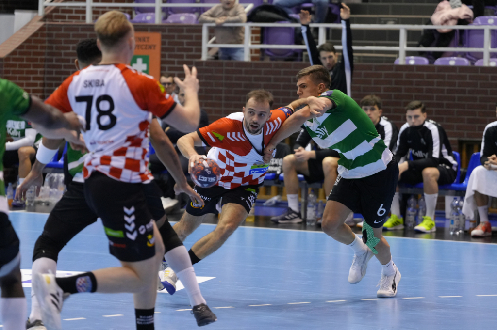 Chrobry bez szans ze Sportingiem - fot. chrobryhandball.pl