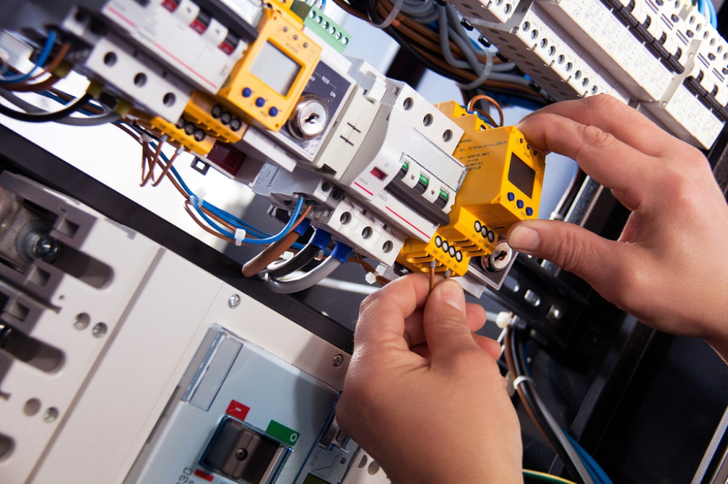 Będzie Branżowe Centrum Umiejętności w dziedzinie elektryki - zdjęcie ilustracyjne (fot. Pixabay)