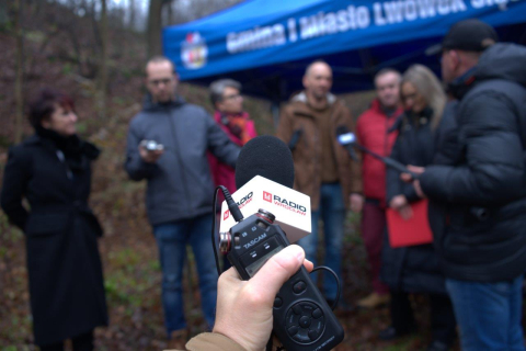 Mieszkańcy podlwóweckich wsi protestują przeciw planom zasypania kamieniołomu Rakowiczki - 0