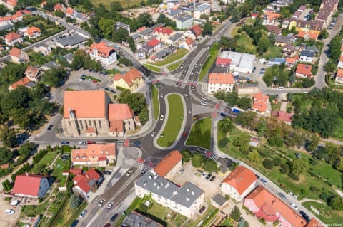 Nietypowe rondo zamiast uciążliwego skrzyżowania, tak zmieni się centrum Sobótki - 0
