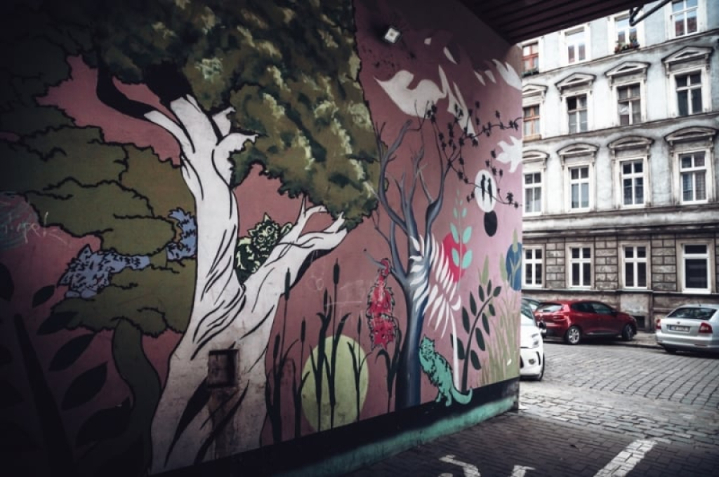 Spacery sąsiedzkie po wrocławskich osiedlach - fot. zdjęcie ilustracyjne RW