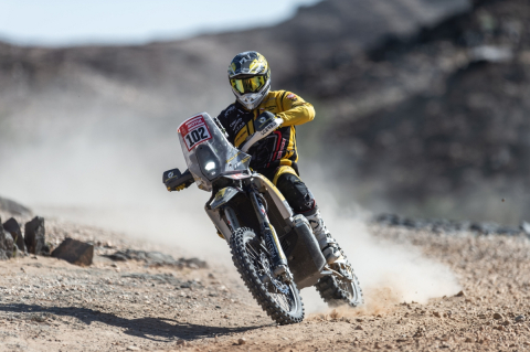 Zrealizował swoje marzenie. Wystartował i ukończył Rajd Dakar   - 2