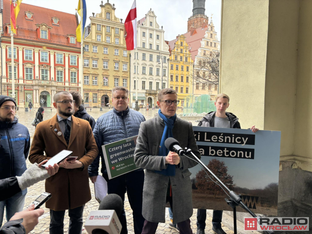 Lewica Razem, Zieloni i Stowarzyszenie Akcja Miasto krytykują Nową Lewicę za poparcie Jacka Sutryka - fot. RW