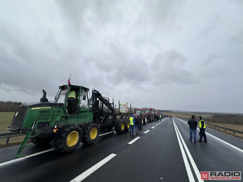 Trwa protest rolników. Utrudnienia do 19 lutego [AKTUALIZACJA] - 37