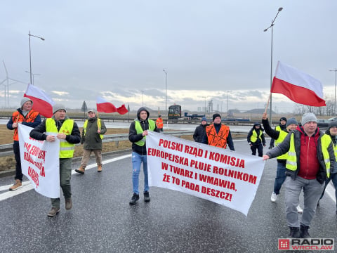Trwa protest rolników. Utrudnienia do 19 lutego [AKTUALIZACJA] - 40