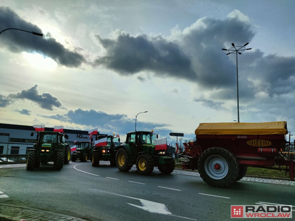 Kolejny dzień rolniczych protestów. Dziś ciągniki pojawią się w centrum Wrocławia - fot. Radio Wrocław