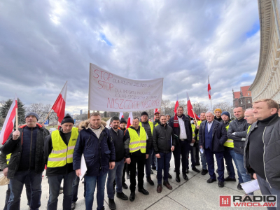 Spotkanie bez porozumienia. Rolnicy rozmawiali z przedstawicielami rządu