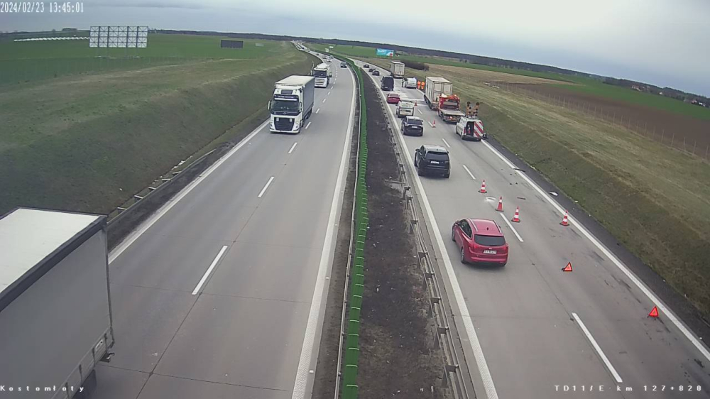 Kolizja dwóch ciężarówek na A4 [AKTUALIZACJA] - fot. GDDKiA