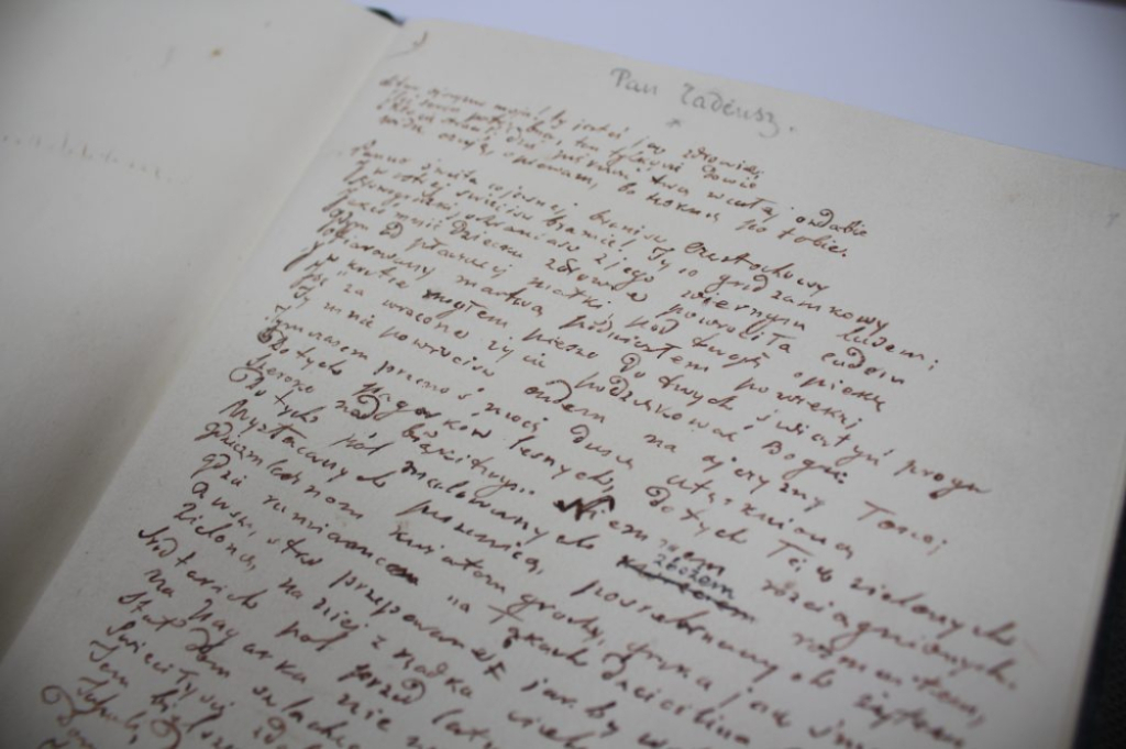 Dźwiękowa Historia - Rękopis „Pana Tadeusza” - Rękopis „Pana Tadeusza” (Inwokacja), fot. A. Myśliwiec [za: Muzeum Pana Tadeusza].
