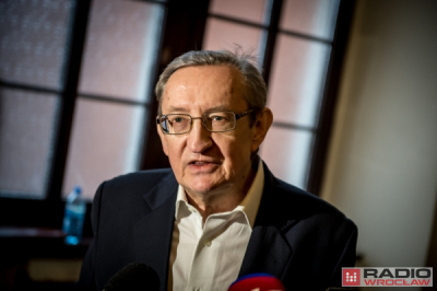 J&oacute;zef Pinior dla Radia Wrocław: Postawili mi zarzuty korupcyjne, kiedy miałem doz&oacute;r policyjny