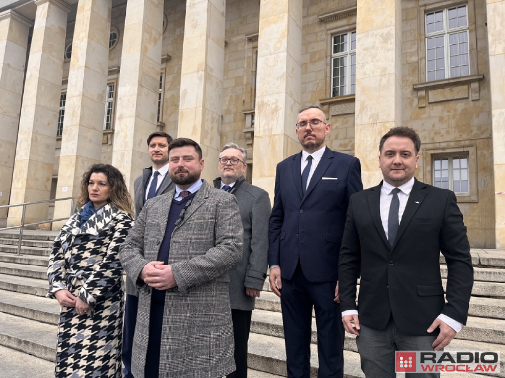 Kandydaci do Sejmiku Województwa Dolnośląskiego z Konfederacji i Bezpartyjnych - Fot: Joanna Jaros