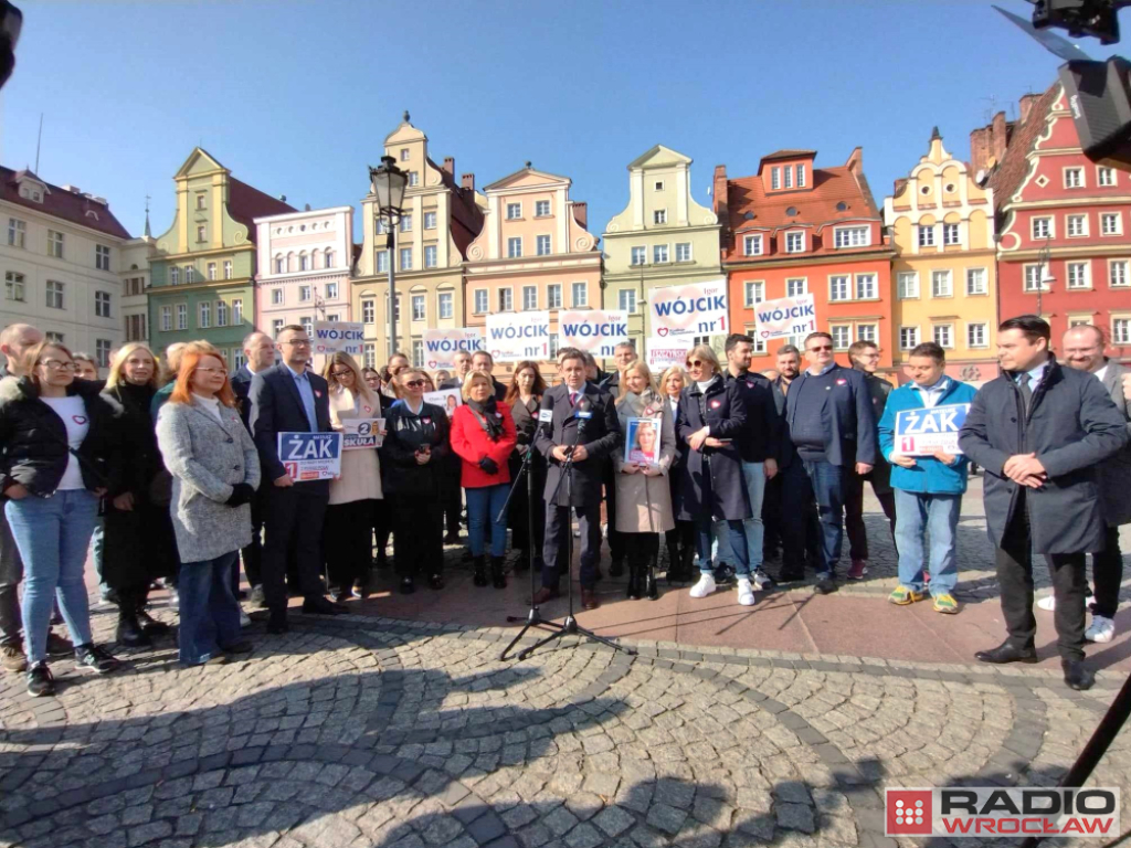 Koalicja Obywatelska prezentuje kandydatów na wrocławskich radnych - fot. Jakub Ciołko