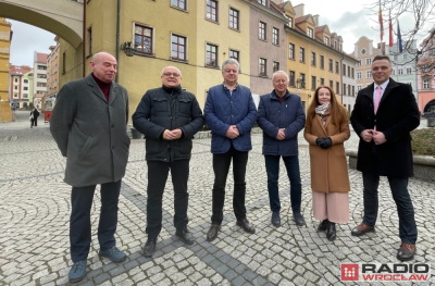 PiS odsłania karty i ogłasza nazwiska swoich kandydat&oacute;w w wyborach samorządowych