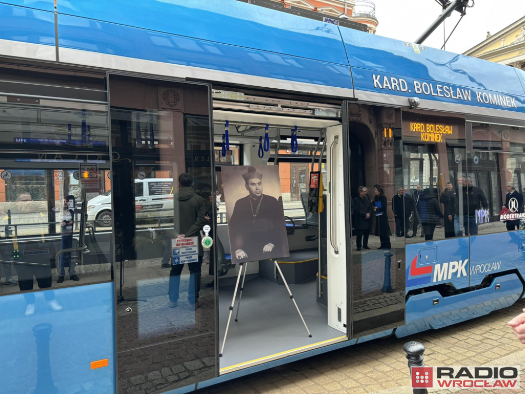 Kardynał Kominek patronem wrocławskiego tramwaju - fot. M. Florczyk