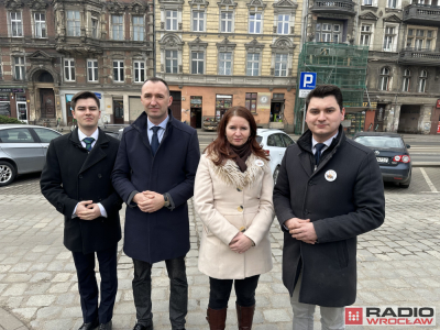 Konfederacja zapowiada likwidację wrocławskich buspas&oacute;w i audyt miejsc parkingowych