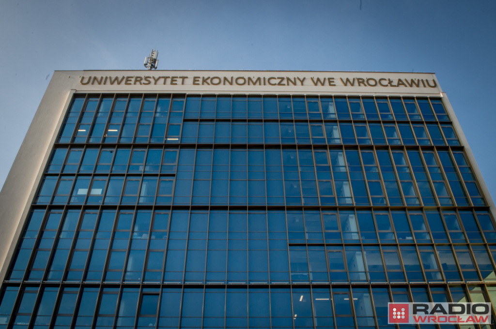 Uniwersytet Ekonomiczny we Wrocławiu świętował swoje 77-lecie - zdjęcie ilustracyjne: fot. RW