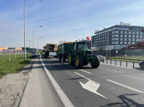 Środa z rolniczymi protestami w regionie [RELACJA] - 9