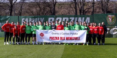 Śląsk Wrocław gra z Caritas Polska