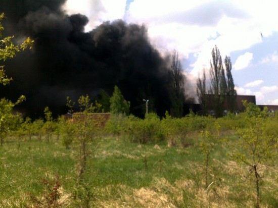 Pożar hali na Maślicach (Zobacz) - 23