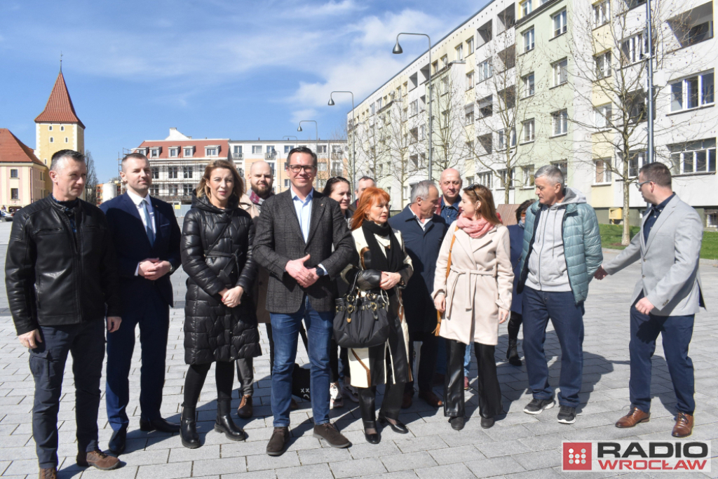 Kandydat PiS-u na prezydenta Lubina chce więcej zieleni w centrum, miejsc parkingowych i remontu kamienic - fot. Karolina Bieniek