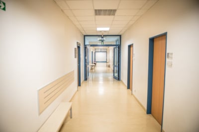 Dyplomy z Collegium Humanum bez pozytywnej opinii