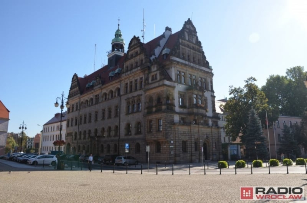 Bez odpoczynku - w Legnicy ruszyła walka o głosyw II turze wyborów - fot. archiwum radiowroclaw.pl