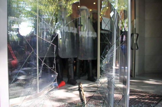 Ostry protest przed KGHM (Zobacz) - 22