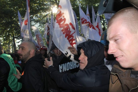 Ostry protest przed KGHM (Zobacz) - 4