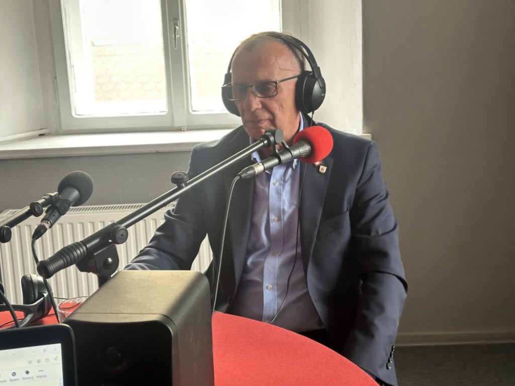 Prezydent Jeleniej Góry Jerzy Łużniak gościem Radia Wrocław - fot. Facebook: Jerzy Łużniak- Prezydent Miasta Jeleniej Góry 