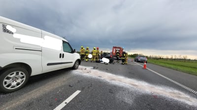 Wypadek czterech aut na A4. Dwie osoby zostały ranne