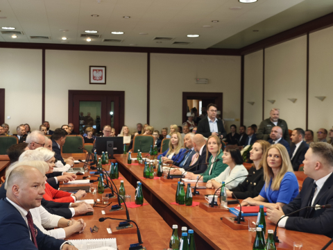 Nowy prezydent Legnicy: Nie traćmy czasu na zbędne słowa, zabierajmy się do pracy - 1