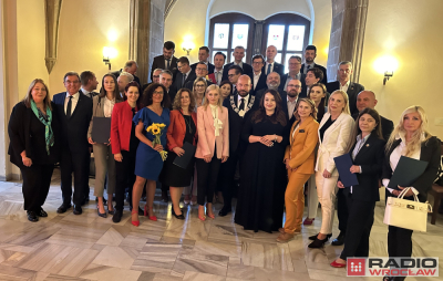 Uroczysta sesja Rady Miejskiej Wrocławia. Nie ma porozumienia wewnątrz Koalicji Obywatelskiej